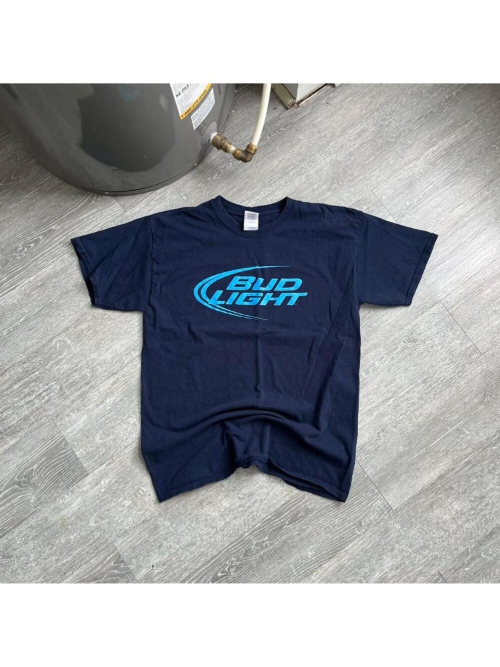 Navy Blue / Blue Vintage Early 2000’s Bud Light / Budweiser Graphic T-Shirt